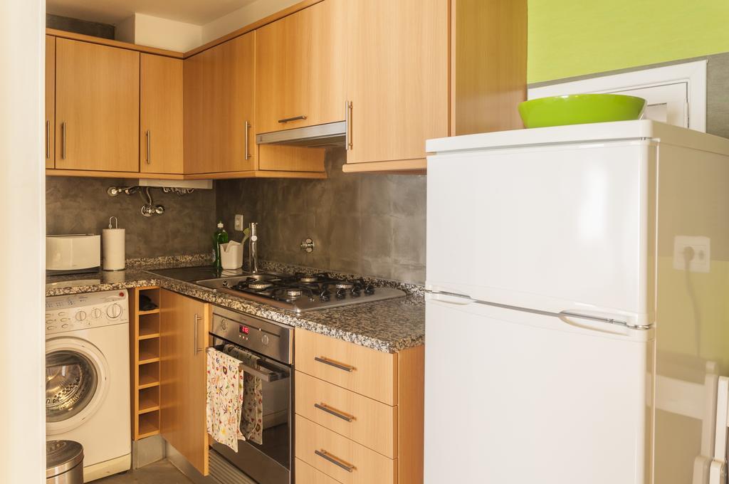 Contemporary Lisbon Apartment In Historical Chiado Bagian luar foto
